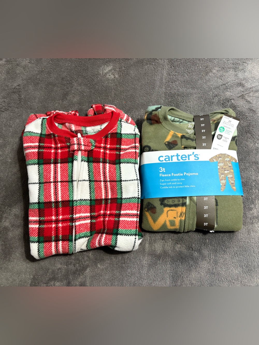 Carter's 3T Fleece Footie Pajama Set